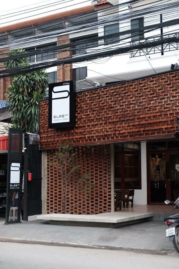 Slee Hostel Chiangmai (Adults Only) Chiang Mai Exteriör bild